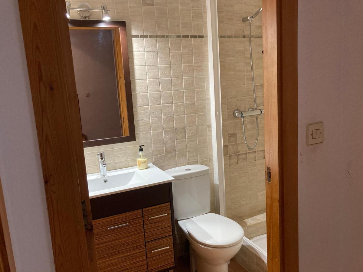 Chalet Adosado En Urbanizacion Con Precioso Jardin Denia Kültér fotó